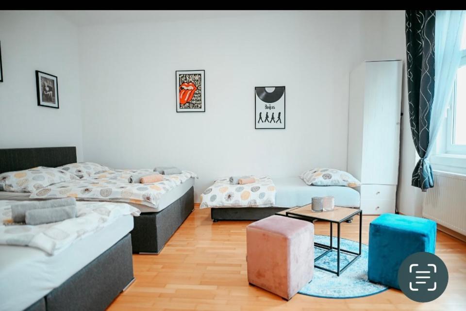 Raimond Apartment Top 27 Виена Екстериор снимка