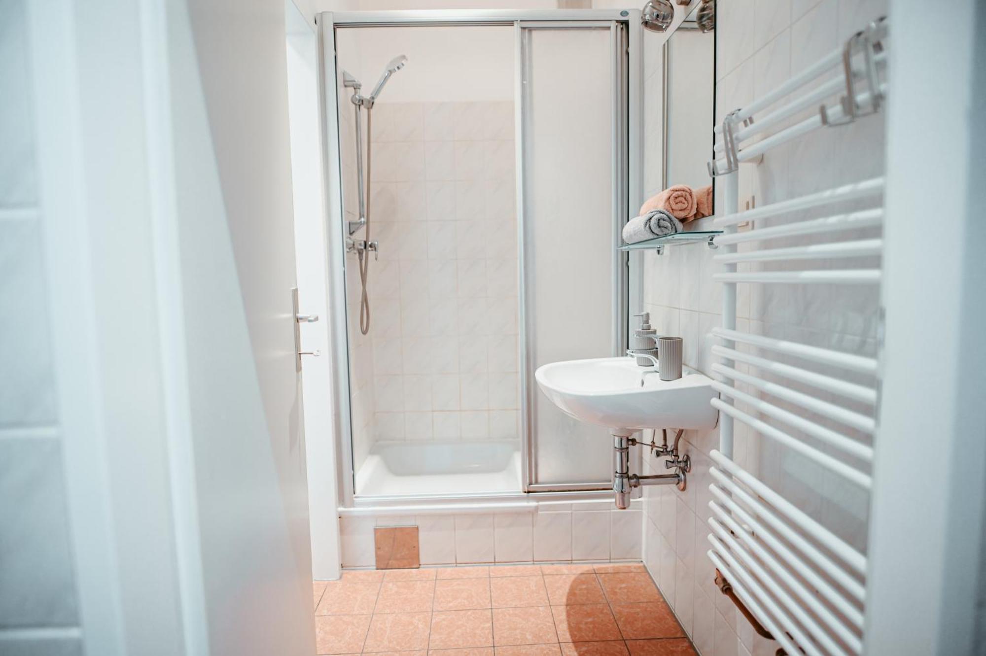 Raimond Apartment Top 27 Виена Екстериор снимка