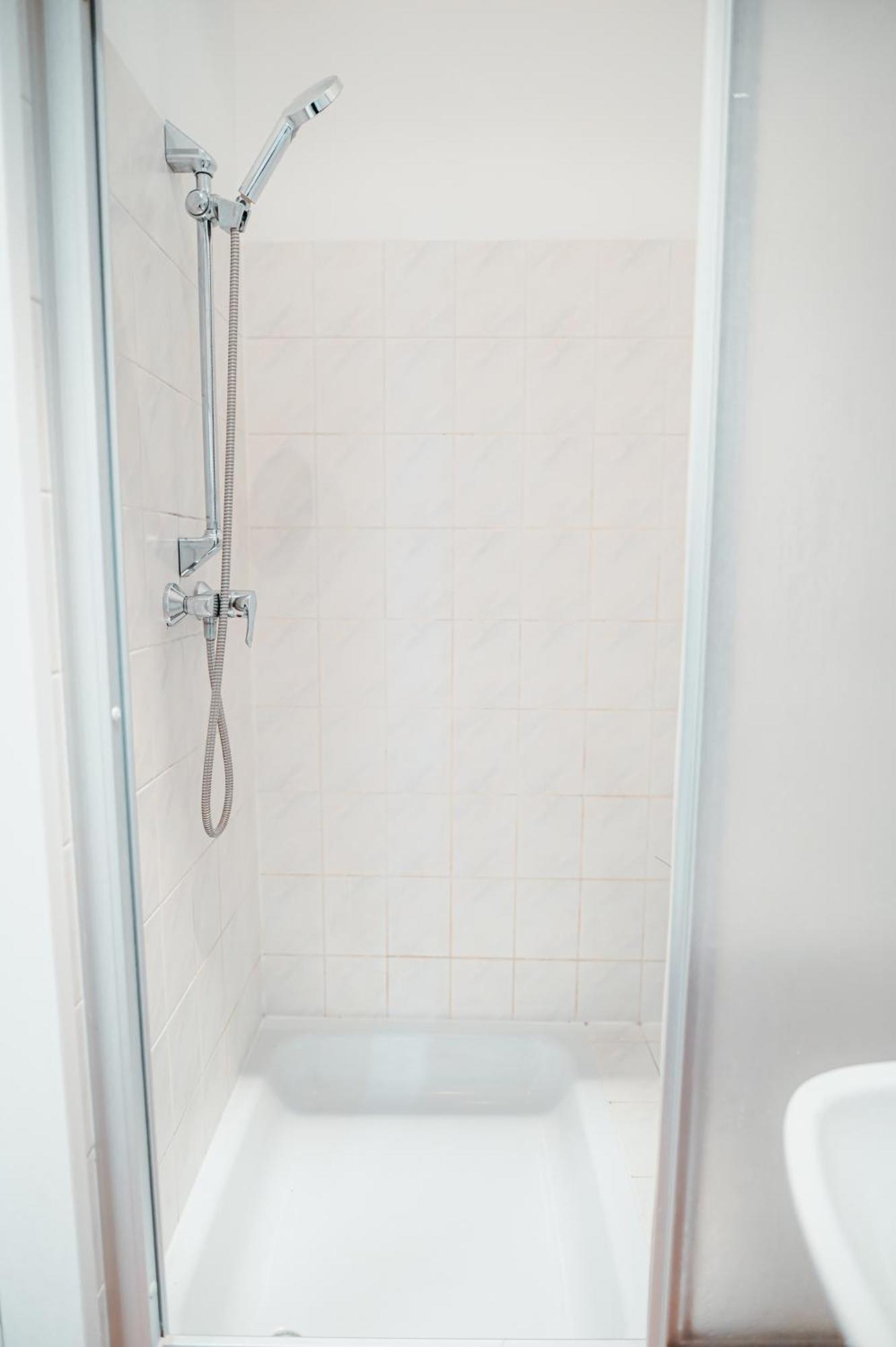 Raimond Apartment Top 27 Виена Екстериор снимка