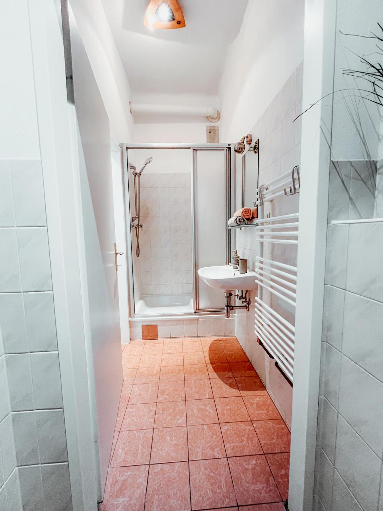 Raimond Apartment Top 27 Виена Екстериор снимка